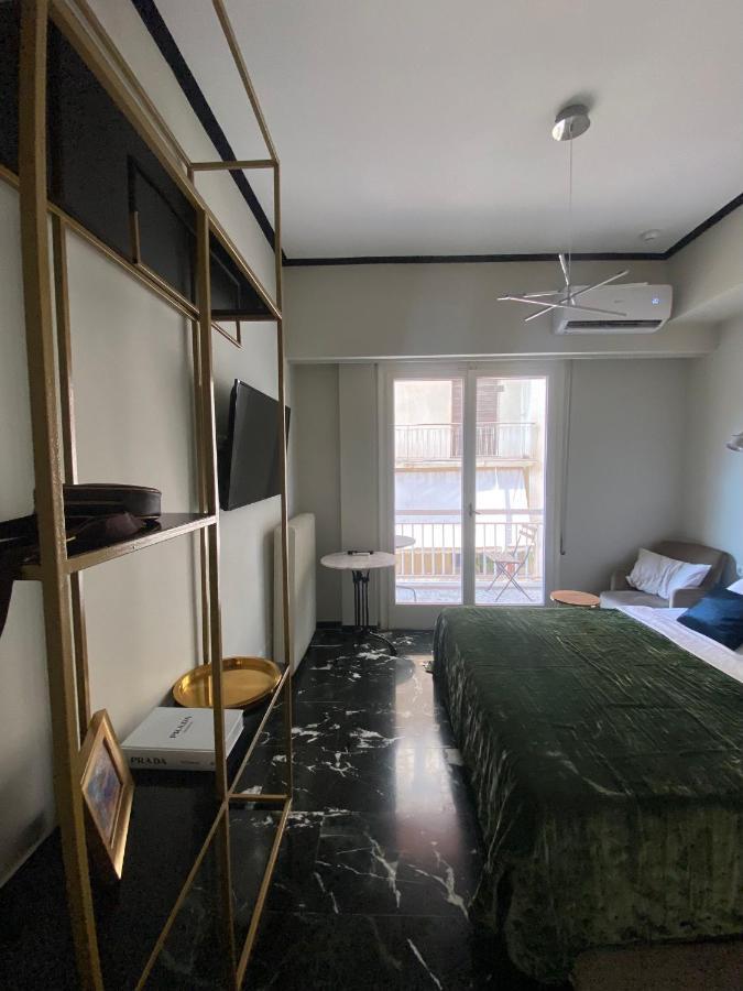 5 Rooms Athens Exterior photo