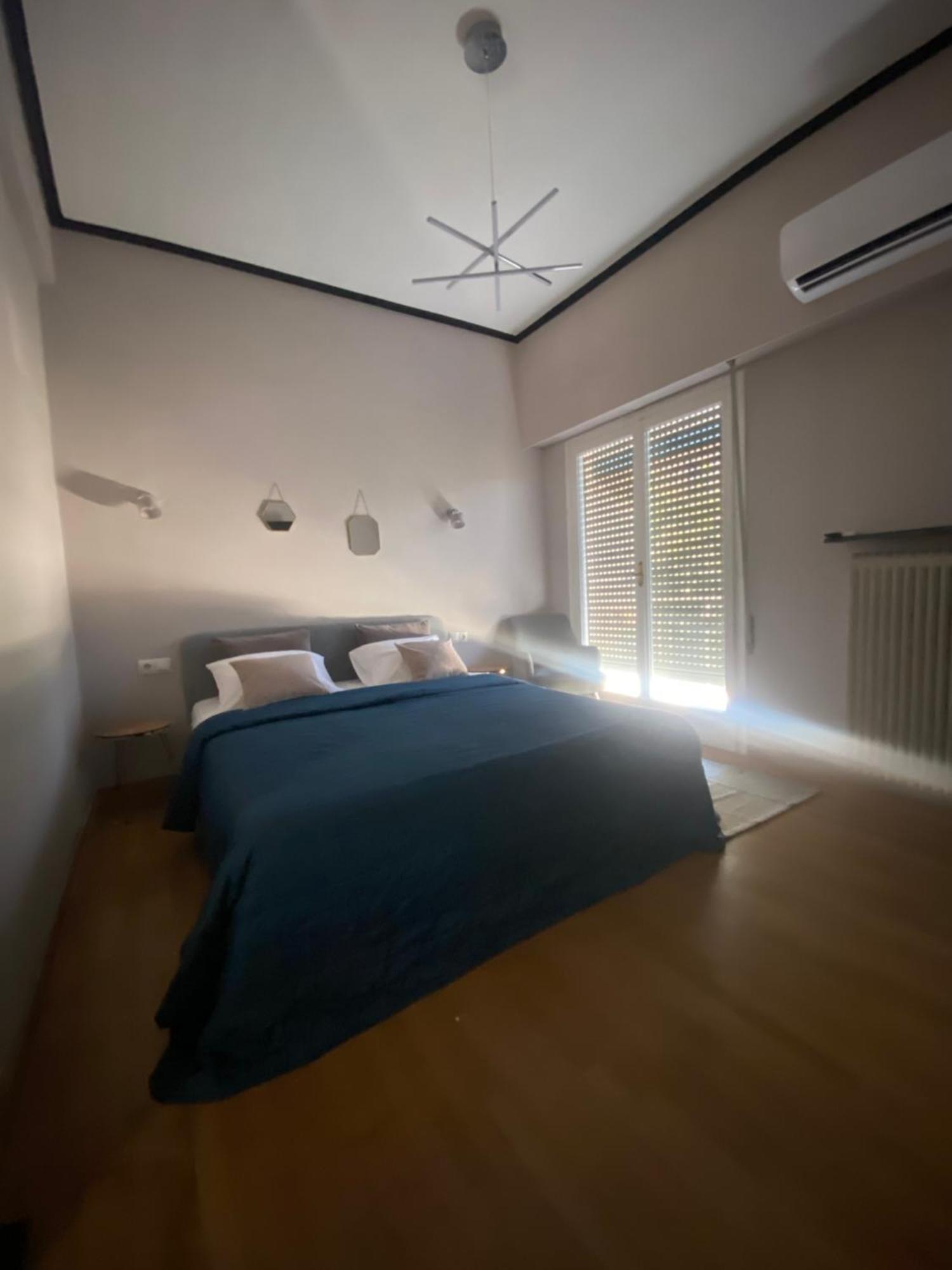 5 Rooms Athens Exterior photo